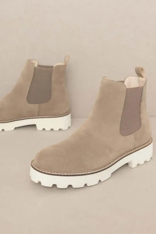 GIANNA Chunky Sole Chelsea Boots in Khaki / Nude