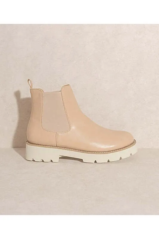 GIANNA Chunky Sole Chelsea Boots in Khaki / Nude