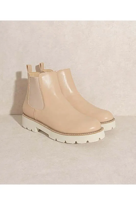 GIANNA Chunky Sole Chelsea Boots in Khaki / Nude